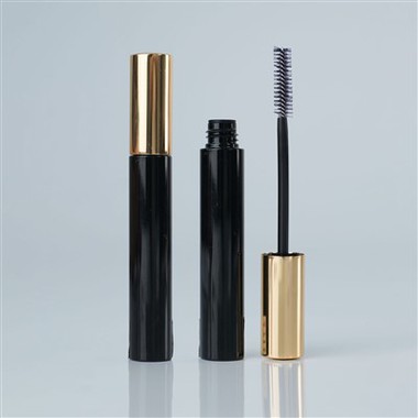Empty Eyelash Tube