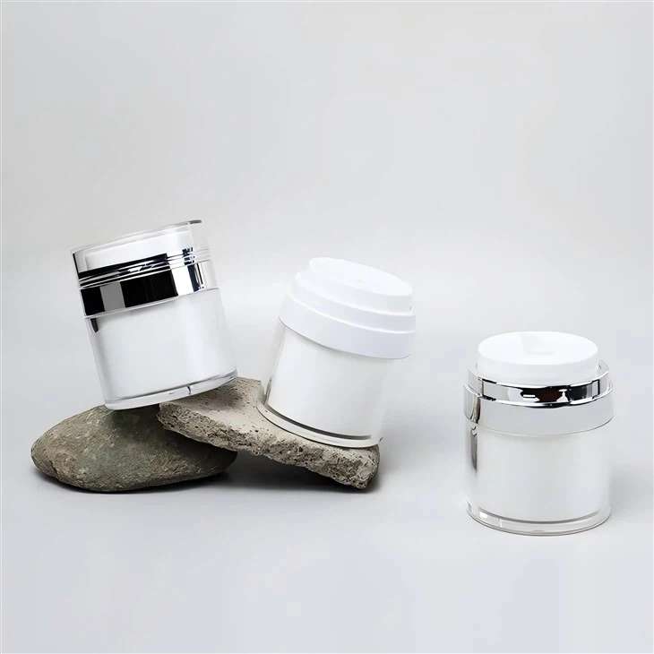 Plastic Cosmetic Jars With Lids