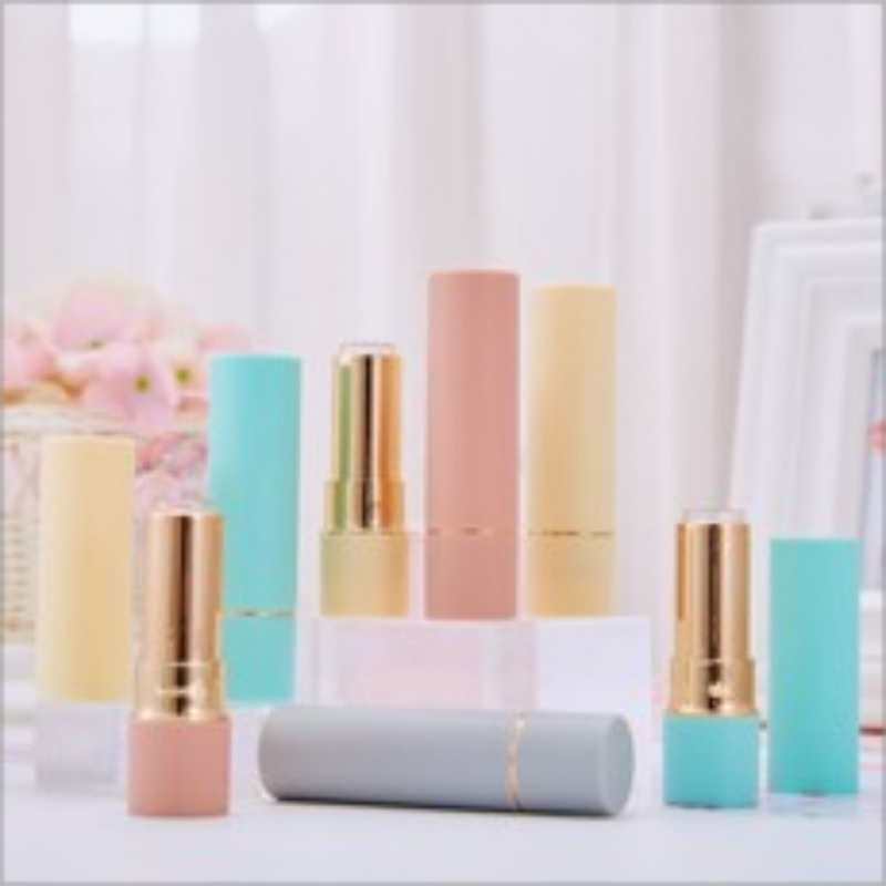 Custom Lipstick Containers